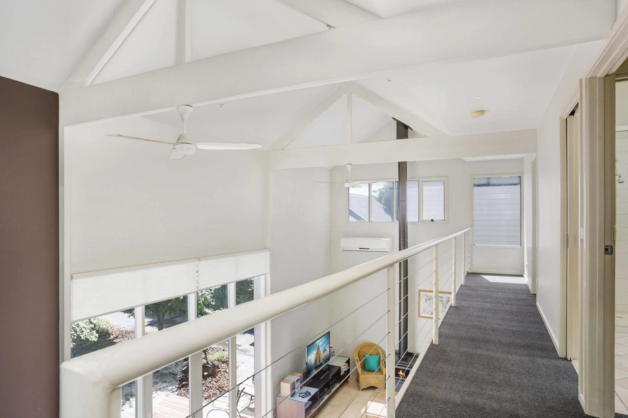 Terrace Lofts Apartments 오션 그로브 외부 사진