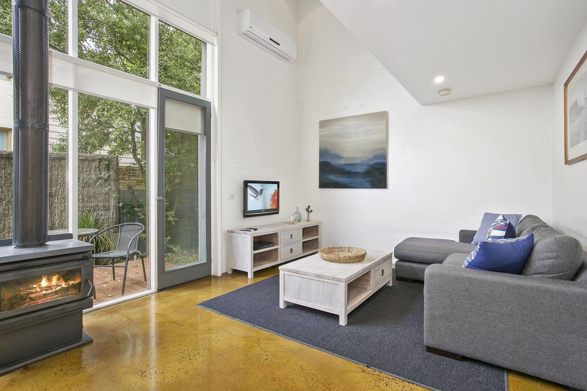Terrace Lofts Apartments 오션 그로브 외부 사진