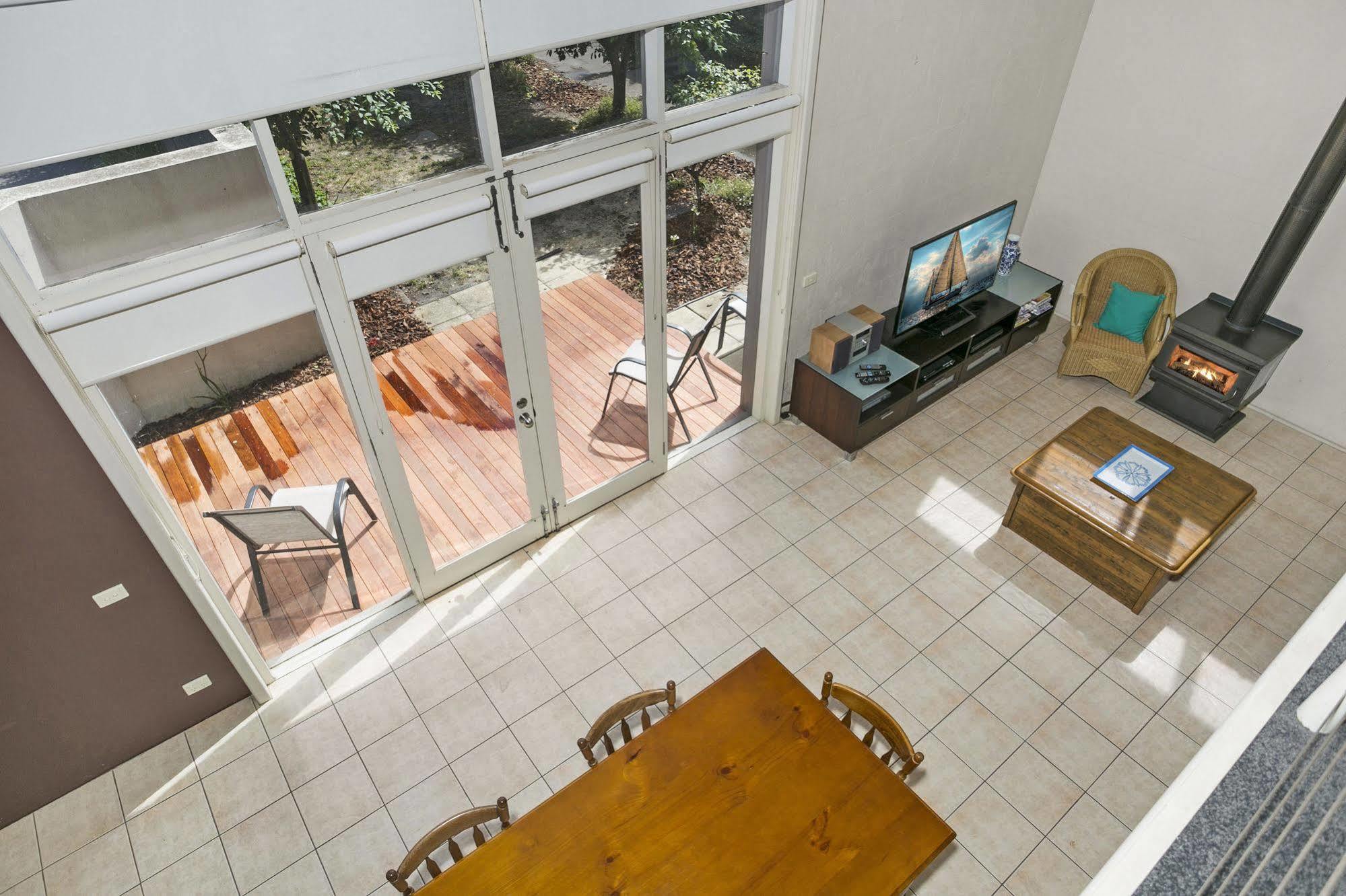 Terrace Lofts Apartments 오션 그로브 외부 사진